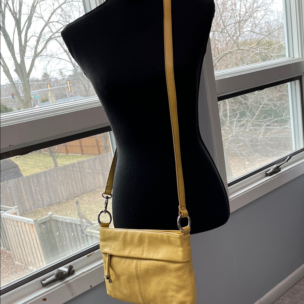 Versatile Tignanello Purse in Sunshine Yellow - Picture 2 of 9